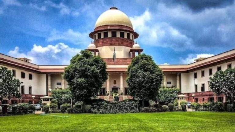 सुप्रीम कोर्ट ने पहली बार लागू की SC/ST आरक्षण नीति, कर्मचारियों की पदोन्नति में मिलेगा लाभ
