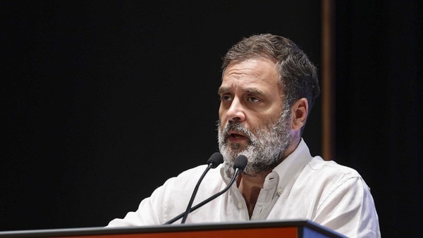 ऑपरेशन सिंदूर पर राहुल गांधी का वार: ‘देशभक्त भाग गए, दाल में कुछ काला है’