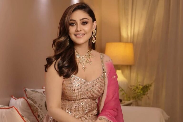 Shefali Jariwala Death: 42 की उम्र में हार्ट अटैक से हुआ निधन, अंतिम विदाई में ग़मगीन दिखे पति पराग त्यागी, टीवी इंडस्ट्री में शोक की लहर
