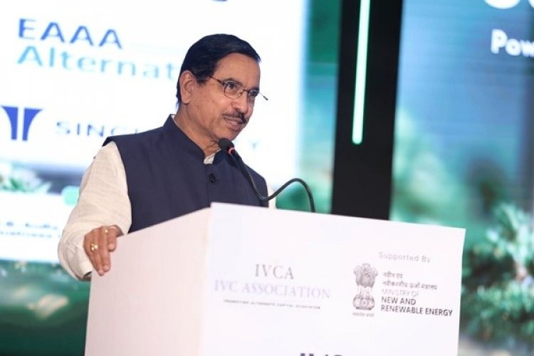 भारत ने 2030 से पहले ही हासिल किया 50% रिन्यूएबल एनर्जी लक्ष्य: मंत्री प्रह्लाद जोशी