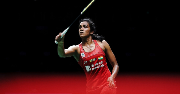 महिला बैडमिंटन में भारत की चमक मद्धम — नई विश्व चैंपियनों की दहाड़, सायना-सिंधु के युग का अंत