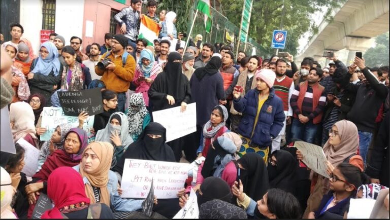 अल्पसंख्यक अधिकारों की रक्षा — संविधान की आत्मा, लोकतंत्र की कसौटी