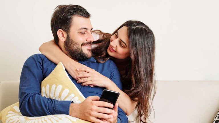 पति, पत्नी और वो… कितना सही, कितना गलत, कितना सहज, कितना जरूरी?