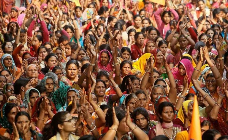 भारत में महिलाओं के मुद्दे: अधिकार, संघर्ष और आगे का रास्ता