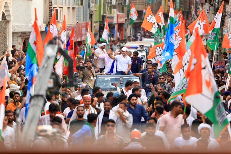 संविधान पर हमला, वोट पर डाका: बिहार में चौतरफा गूंज – ‘वोट चोर-गद्दी छोड़!’