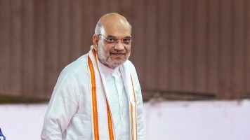 अमित शाह बने देश के सबसे लंबे समय तक सेवा देने वाले गृहमंत्री, PM मोदी ने NDA बैठक में दी बधाई