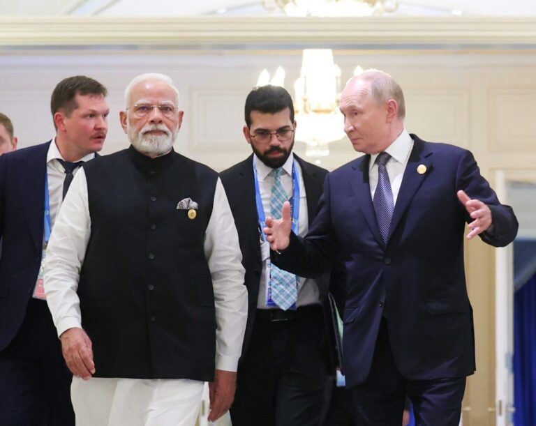 SCO में भारत ने अमेरिका-इजरायल के खिलाफ खुलकर लिया रुख, ईरान पर हमले के लिए SCO ने लगाई फटकार, दिल्‍ली का मौन समर्थन