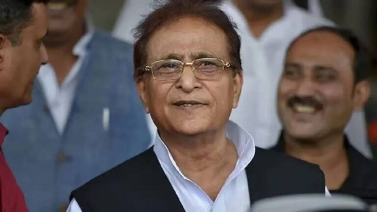हाईकोर्ट से कई दिन पहले मिली थी बेल, फिर भी जेल में क्यों सड़ रहे आज़म ख़ान?