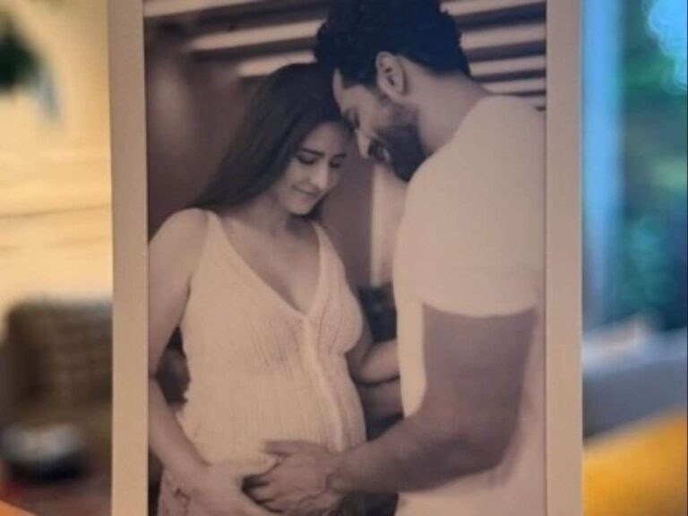 कैटरीना कैफ मां बनने वाली हैं, विकी कौशल ने Polaroid फोटो के साथ दी खुशखबरी