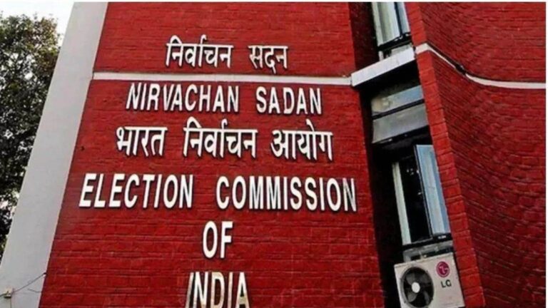 चुनाव आयोग का बड़ा बयान: मतदाता सूची पुनरीक्षण में आधे से ज्यादा वोटरों को नहीं लगेंगे दस्तावेज