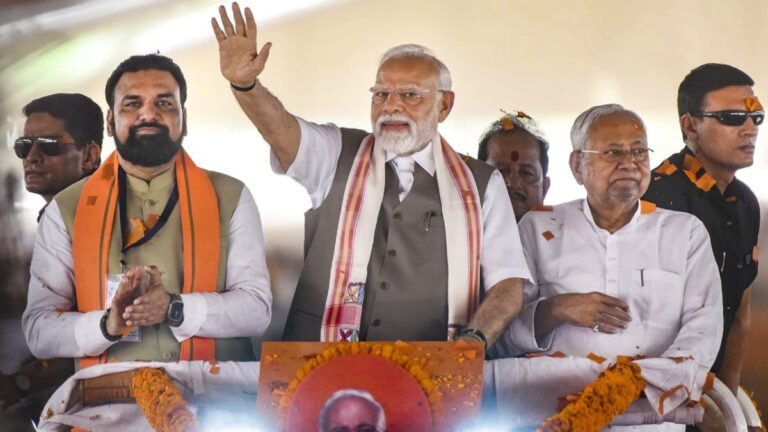 बिहार चुनाव 2025: एनडीए में सीट बंटवारे का सस्पेंस, सोमवार तक साफ़ हो सकती है तस्वीर