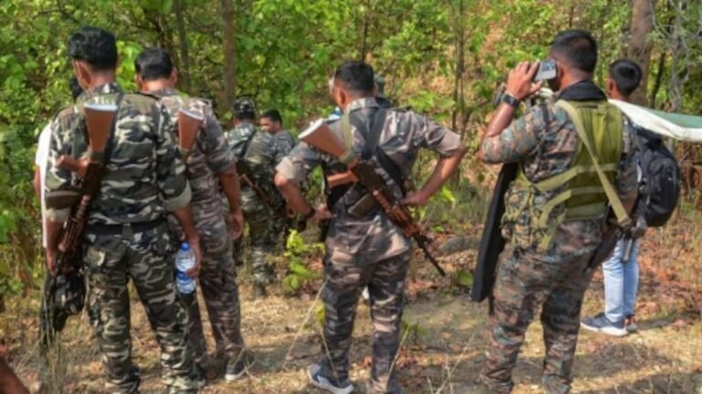 छत्तीसगढ़ में माओवाद पर करारी चोट: सुरक्षा बलों ने 5.25 करोड़ के इनामी 10 नक्सलियों को मार गिराया