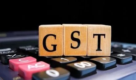 GST बदलाव: अर्थव्यवस्था को रफ्तार, लेकिन कितना फायदा?