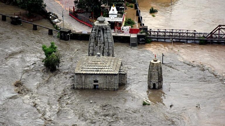 उत्तर भारत की बाढ़: जीवन की त्रासदी और मानवता की पुकार