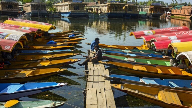 डल झील की सफाई में मिला मिसाइल का मलबा, ऑपरेशन सिंदूर से जुड़ा मामला, जांच में जुटी पुलिस