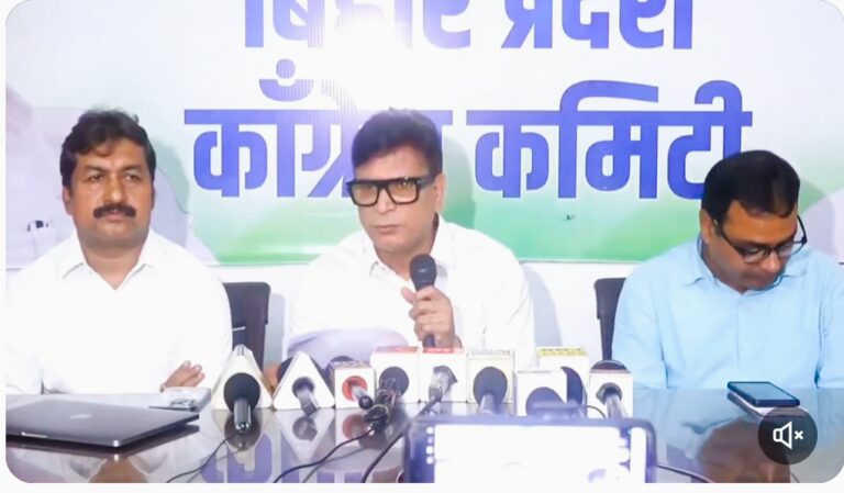 किसान विरोधी हैं नीतीश-मोदी : कांग्रेस ने बिहार में 20 साल की बदहाली का हिसाब मांगा