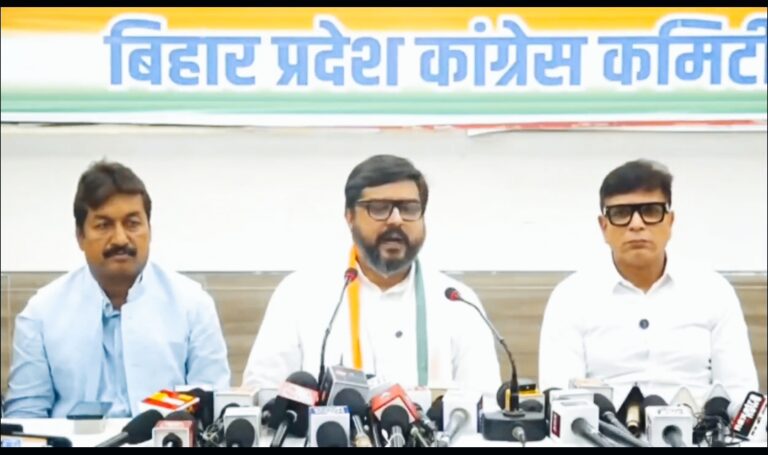 जूते की विचारधारा बनाम कलम की ताकत, दलितों को हाशिए पर रखने की साजिश : कांग्रेस