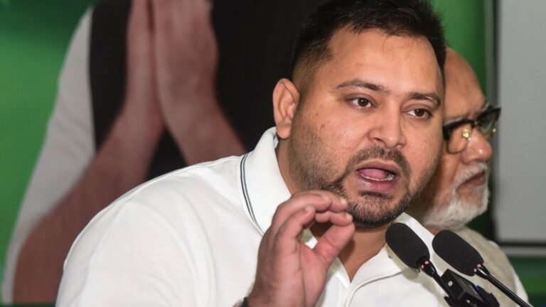 बिहार को बदनाम करने आते हैं प्रधानमंत्री, गुजरात को सब कुछ – यहां कुछ भी नहीं : तेजस्वी