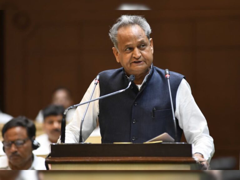 कानून का राज खत्म, RSS बनी एक्स्ट्रा कन्स्टिट्यूशनल अथॉरिटी : अशोक गहलोत