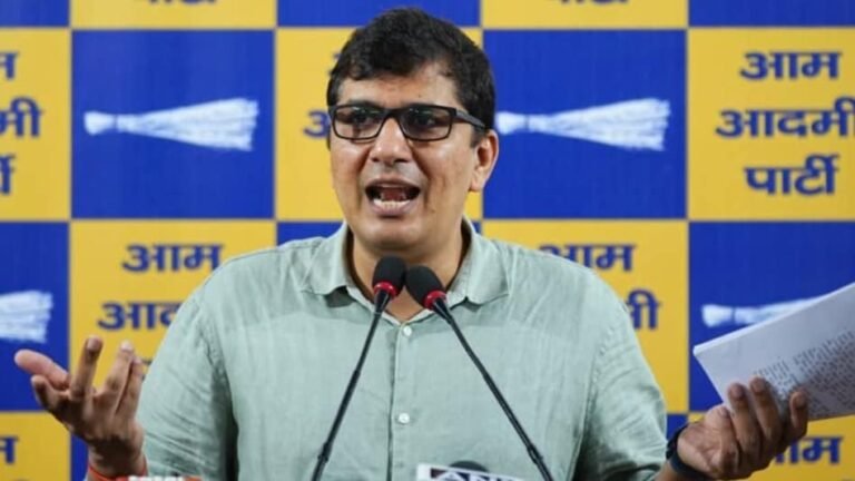 बीजेपी वर्कर ने दिल्ली और बिहार दोनों जगह डाला वोट — चुनाव आयोग की चुप्पी शर्मनाक : सौरभ भारद्वाज