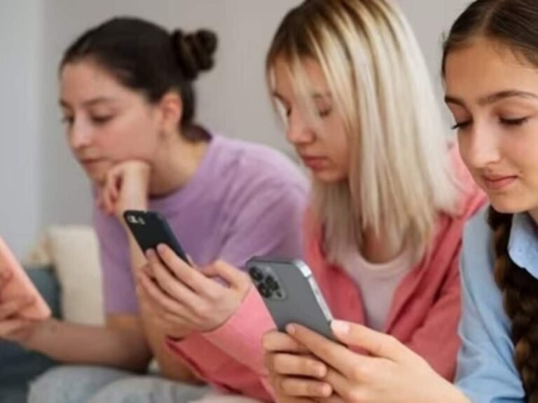 ऑस्ट्रेलिया का बड़ा फैसला: नाबालिगों के लिए सोशल मीडिया बंद