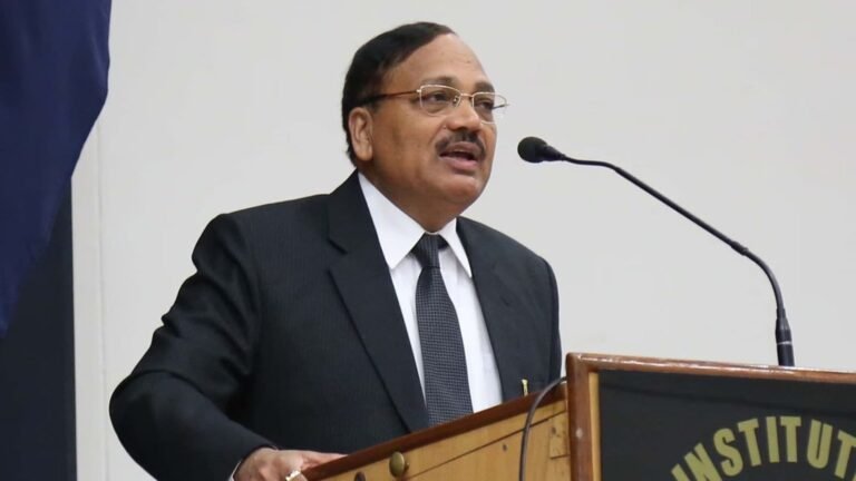 CJI सूर्यकांत पर भ्रष्टाचार के पुराने गंभीर आरोप फिर उठे, न्यायपालिका कटघरे में
