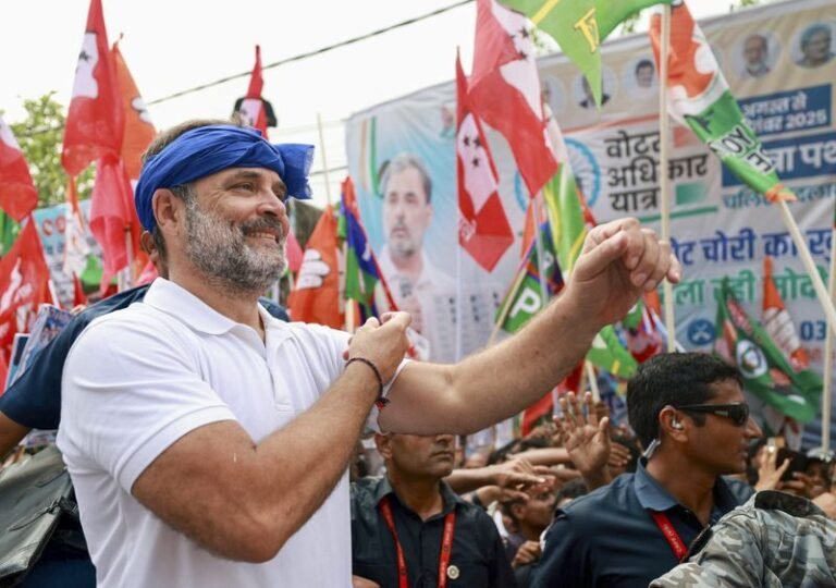 Watch Video : राहुल गांधी की युवाओं से भावुक अपील: “बिहार का भविष्य आपके वोट पर निर्भर है — साजिशों को हराइए, लोकतंत्र बचाइए”