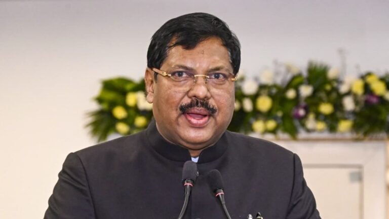 न्यायपालिका के पास न तलवार, न शब्दों की ताकत — CJI गवई बोले: लोकतंत्र तभी सुरक्षित जब संस्थाएँ मिलकर काम करें