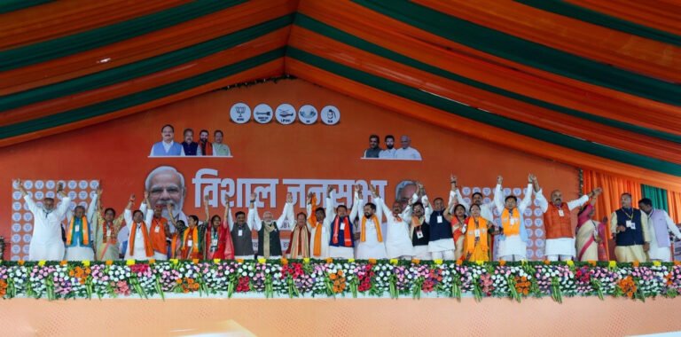 भाषा में लगातार गिरावट, राजनीति में गुंडागर्दी का तड़का — सीतामढ़ी में मोदी ने फिर से खो दी पद की मर्यादा