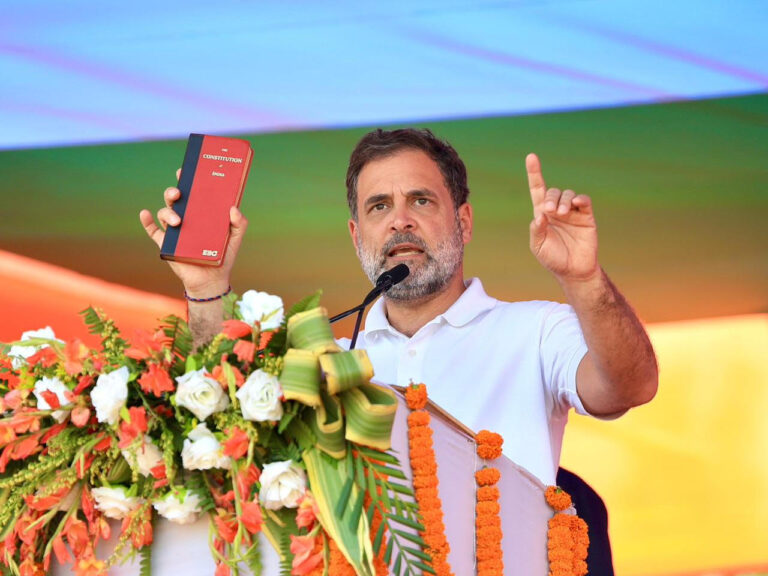 मोदी के खून में नफरत, देश बांटना ही संघ और बीजेपी की राजनीति— राहुल गांधी