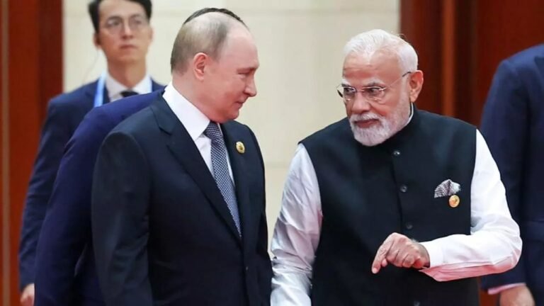 तेल, हथियार और भू–राजनीति: मोदी–पुतिन मुलाक़ात से दिल्ली–मास्को रिश्तों की नई पटकथा लिखने की तैयारी