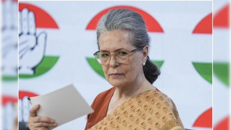अरावली पर ‘कॉरपोरेट कृपा’ की राजनीति? सोनिया गांधी के तीखे हमले से घिरा मोदी सरकार का पर्यावरण मॉडल