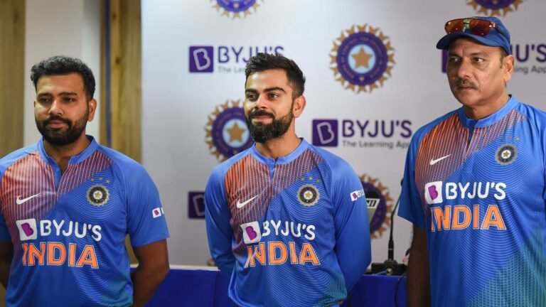 रवि शास्त्री की चेतावनी: विराट–रोहित से पंगा लोगे तो क्रिकेट के मंच से गायब हो जाओगे