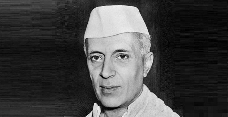 खतरनाक मोड़ पर भारत: संकीर्ण राष्ट्रवाद की आग में झुलस रहा लोकतंत्र, नेहरू की ऐतिहासिक चेतावनी आज भी प्रासंगिक