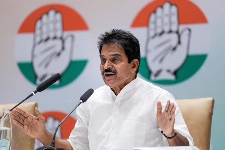 PM आईना देखें—चुनाव खत्म, लोकतंत्र ठप्प, EC अब सरकार का चमचा! — केसी वेणुगोपाल