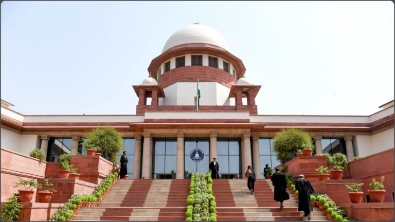 SC की फटकार का असर: केंद्र ने गर्भवती महिला की डिपोर्टेशन वापस ली, बच्चे संग भारत में प्रवेश की अनुमति