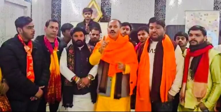 चौथे-पांचवें बच्चे पर नकद देने की घोषणा, हिंदू रक्षा दल के बयान से मचा विवाद