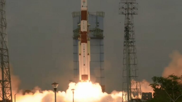 क्या भरोसेमंद PSLV कमजोर पड़ रहा है? 9 महीने में दूसरी विफलता क्यों? 16 सैटेलाइट बर्बाद