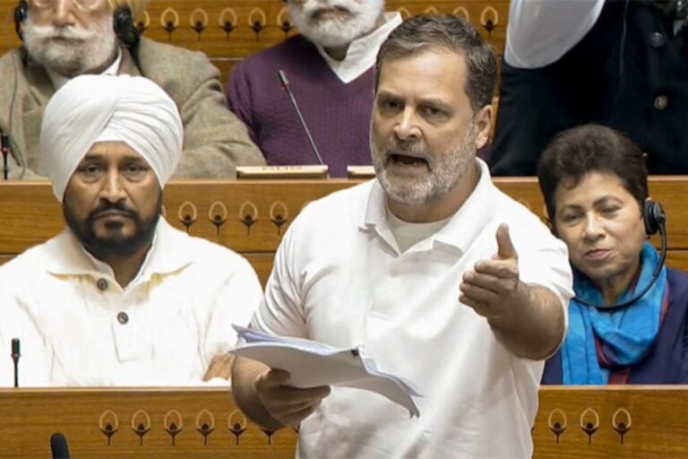 सरकार बहस से डरती है, इसलिए मुझे बोलने से रोका गया — राहुल गांधी