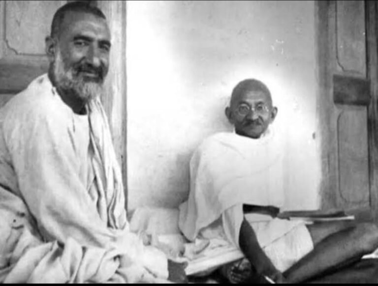 WATCH VIDEO — सीने पर गोली, पीठ पर नहीं: सीमांत गांधी खान अब्दुल गफ्फार खान को जन्मदिन पर देश का नमन