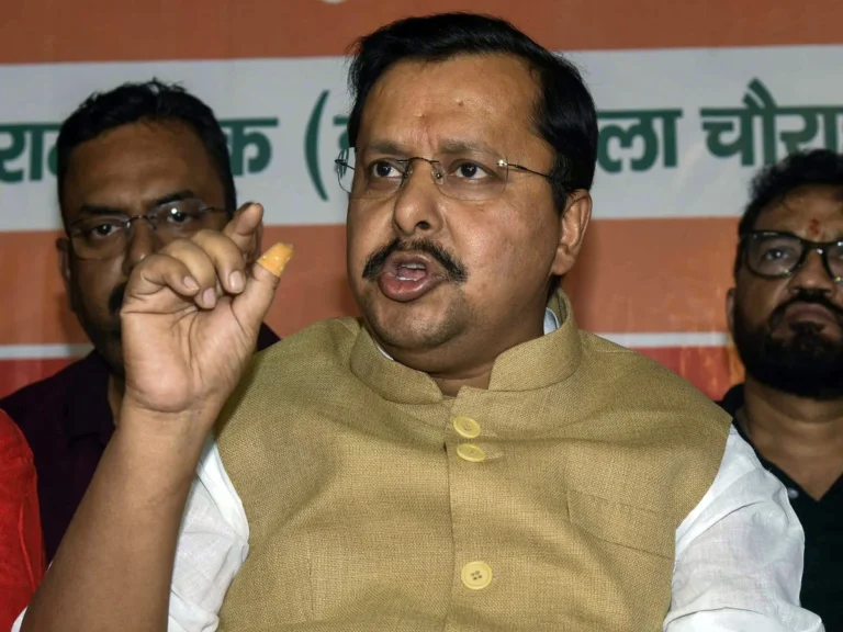 नितिन नवीन का इस्तीफा टला, बिहार में नए मुख्यमंत्री को लेकर अटकलें