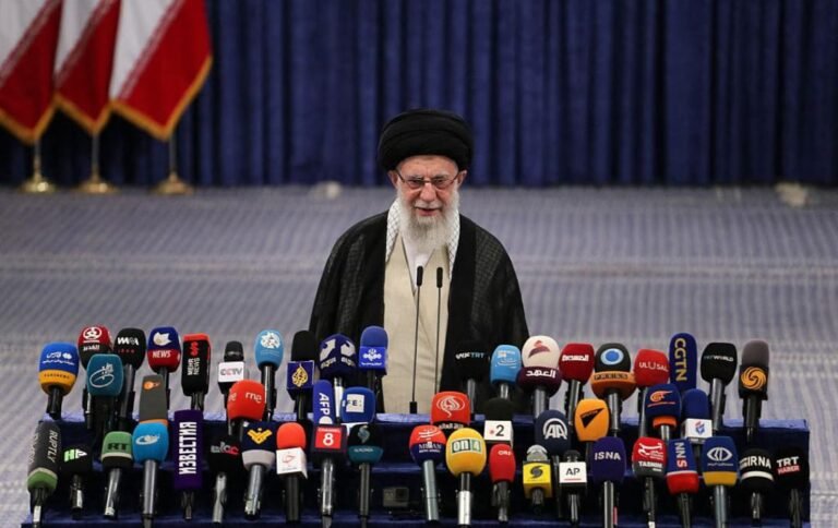 Ayatollah Ali Khamenei ने मौत से पहले कहा था : मेरे जैसा कोई भी यजीद के आगे नहीं झुकेगा…