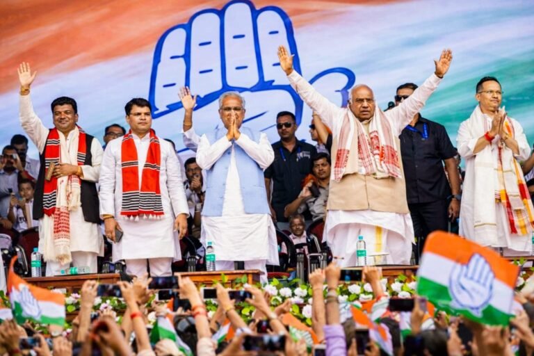 असम चुनाव 2026: कांग्रेस का बड़ा ऐलान—25 लाख का हेल्थ कवर, महिलाओं को कैश और जमीन का हक