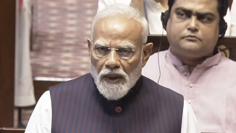सुब्रमण्यम स्वामी, मधु किश्वर और संजय सिंह के आरोप : नरेंद्र मोदी पर गंभीर सवाल