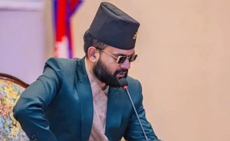 नेपाल में सियासी हलचल: 15 दिन में ही मंत्री की छुट्टी, PM बालेन शाह का सख्त एक्शन