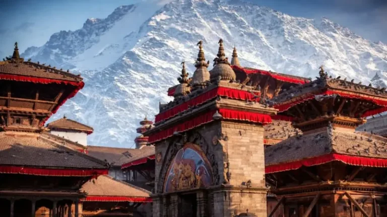 पश्चिम एशिया में तनाव का असर नेपाल पर्यटन पर, बुकिंग में भारी गिरावट