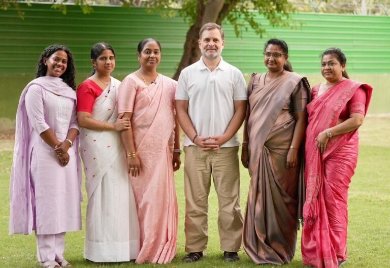 WATCH VIDEO — नर्सें हमारे हेल्थकेयर सिस्टम की रीढ़ – राहुल गांधी