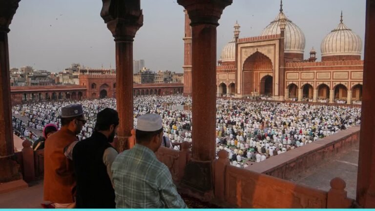 देशभर में ईद-उल-अज़हा: अमन, भाईचारे और कुर्बानी के जज़्बे के साथ मनाया जा रहा पवित्र पर्व