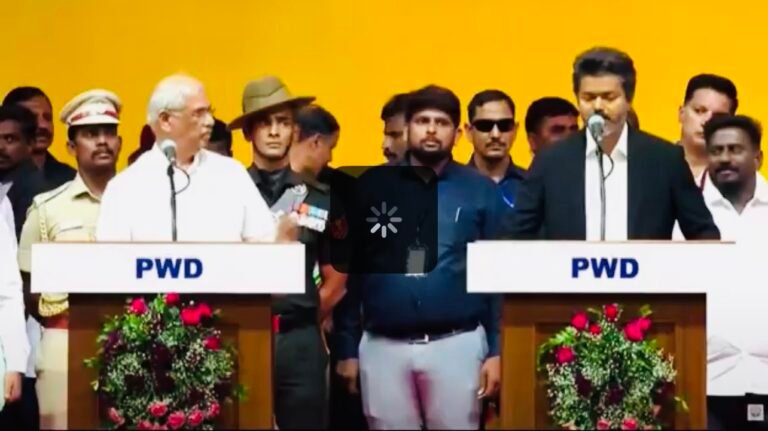 सामाजिक न्याय के नए युग’ का ऐलान: 9 मंत्रियों के साथ विजय ने ली सीएम पद की शपथ, भ्रष्टाचार पर जीरो टॉलरेंस