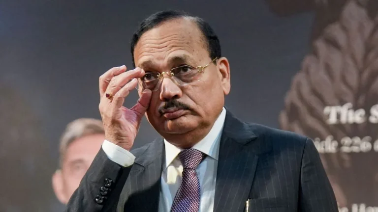CJI सूर्यकांत ने ‘परजीवी’ टिप्पणी पर दी सफाई : युवाओं पर नहीं, फर्जी डिग्री वालों पर था बयान